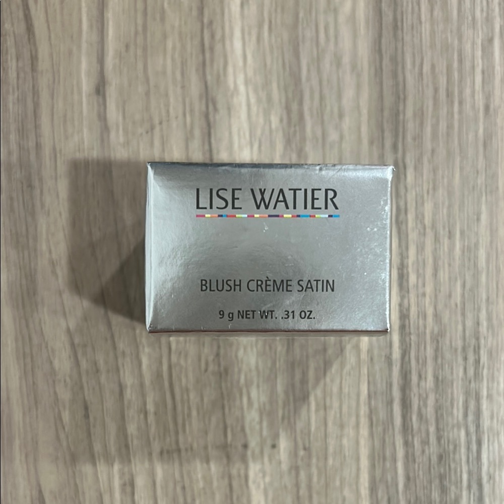 Lise Watier Pink Satin finish Blush